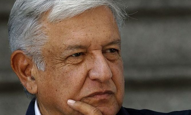 Andrés Manuel López Obrador, descentralización